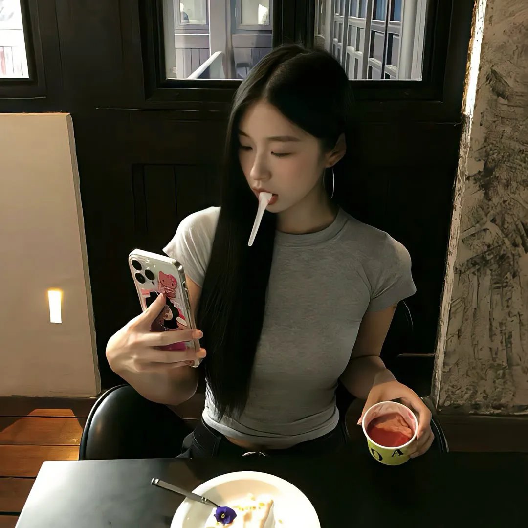 初行
