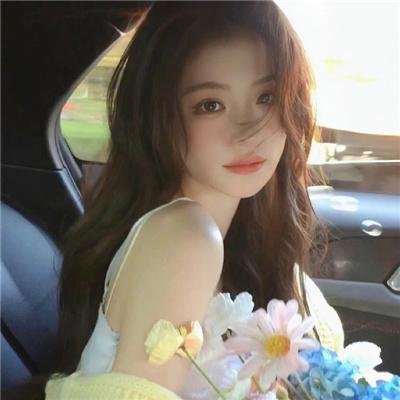 姹紫嫣红碧绿波